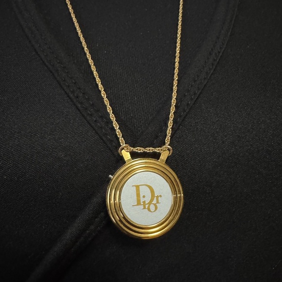 Dior Gold Necklace with Logo Pendant Watch - Picture 1 of 8